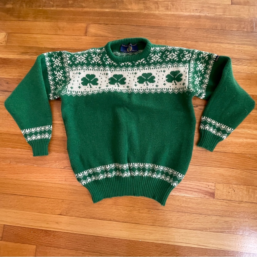 BLARNEY CASTLE Vintage 70’s-80’s Pure Wool shamrock Sweater